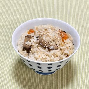 キャピタンの作ってみた!投稿(椎茸とにんじんの炊き込みご飯)