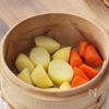 蒸しにんじんがおいしいポテサラの工程1
