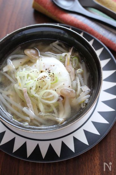 もやしときのこのザーサイスープ