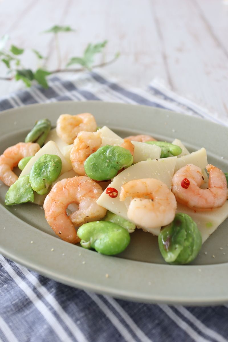 たけのことそら豆、エビのガーリック炒め | レシピサイトNadia