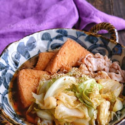 キャベツと絹厚揚げと豚バラの煮物