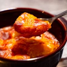 混ぜて焼くだけ！マンゴーのクラフティ