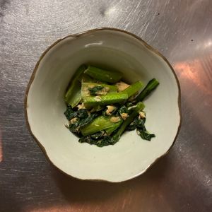 ぱぁぷるへいずの作ってみた!投稿(即席♪青梗菜とツナのサッと炒め)