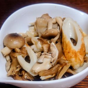 オレンジの作ってみた!投稿(【5分で完成♡レンジできのことちくわのバタポン和え】簡単！)