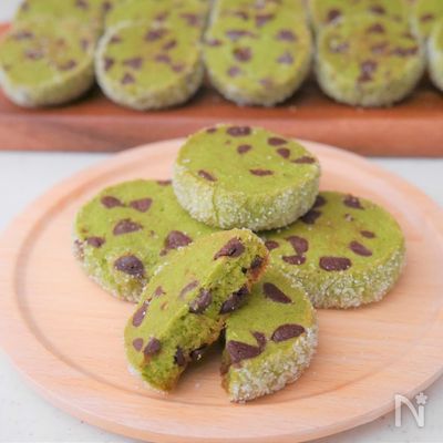 ザクホロ！抹茶とチョコチップのディアマンクッキー