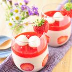 クリームあずきプリンのいちごソースがけ白玉添え