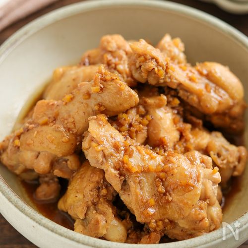 味噌で旨みUP♡手羽元の甘辛煮