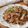 豚こまと舞茸の甘辛しぐれ煮【作り置きにも◎】