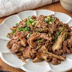 豚こまと舞茸の甘辛しぐれ煮【作り置きにも◎】