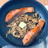 仕込んでおけば焼くだけ◎【鮭ときのこのうま塩バター焼き】の工程2