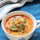 野菜たっぷり！ひき肉とキャベツのピリ辛豆乳スープ