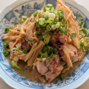 ともの作ってみた!投稿(【作り置きレシピ】鶏肉とえのきのバタポン)