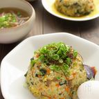 辛く無いから子どもウケ抜群！ビビンバ風チャーハン