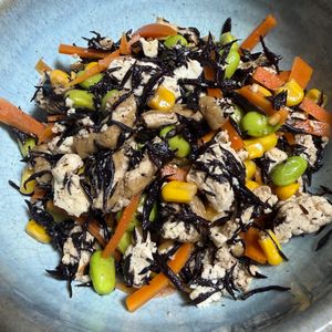 ゆっこの作ってみた!投稿(お箸が止まらない♡『豆腐とひじきの冷たいお惣菜』)