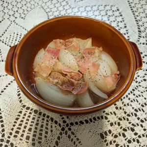 フェビアンの作ってみた!投稿(＼材料3つ／レンジで完成【とろっと絶品！新玉のコンソメあえ】)