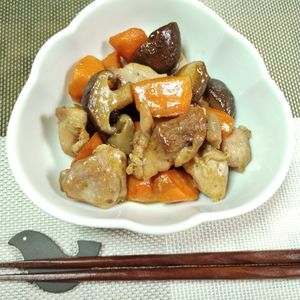 M＊Pの作ってみた!投稿(人参と鶏肉のこってり煮物【作り置き】)
