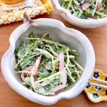 【豆苗とかにかまの塩昆布サラダ】5分で出来る簡単副菜