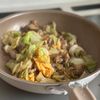 【豚こまとキャベツのとろたま炒め】半熟卵がたまらない!の工程3