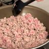 手間なし！気楽に作れる【ごま塩ニラそぼろ丼】の工程2