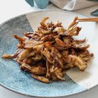 地味に美味しい！肉っぽい！？舞茸の米粉醤油焼き