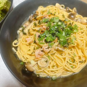 し☆の作ってみた!投稿(ワンパン15分♪ベーコンきのこのバター醤油パスタ♡別茹で不要)