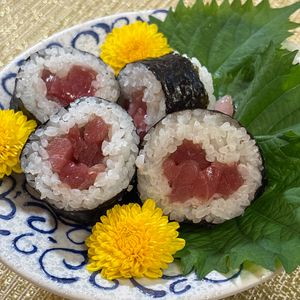 楽ラク手抜キッチン🐶🐾の作ってみた!投稿(【まぐろたたき巻き】パパっと完成！特別な日にも◎)
