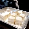 衣もあんも米粉で決まる！カリカリ焼き豆腐の中華あんかけの工程1