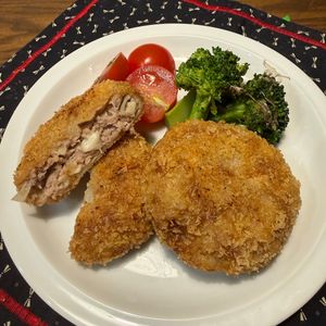 紫陽花の作ってみた!投稿(サクサク【お豆腐入りキャベツメンチカツ】キャベツ消費•冷凍可)