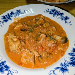 joe sanの作ってみた!投稿(簡単なのに絶品！【チキントマトクリーム煮】バレンタインにも◎)