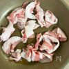 【豚ニラもやしのにんにく味噌炒め】ご飯が進む♫の工程1