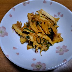 karasadの作ってみた!投稿(筍のきんぴらガツンと美味！『ガリバタ味』)