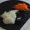 食べ出したら止まらない【玉ねぎとにんじんのチーズチヂミ】の工程1