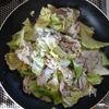 材料2つ☆豚こまキャベツの簡単旨塩炒め。の工程5