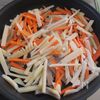 【筍・人参・蒟蒻のきんぴら】ご飯によく合う甘辛味！お弁当にもの工程2