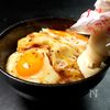 【究極ズボラ丼】包丁なし!5分でできる『ハムチーズエッグ丼』の工程2