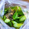ポリ袋でお手軽!きゅうりの塩昆布マリネの工程1