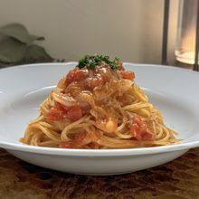にんにく無しでも大満足！チーズとツナのトマトパスタ