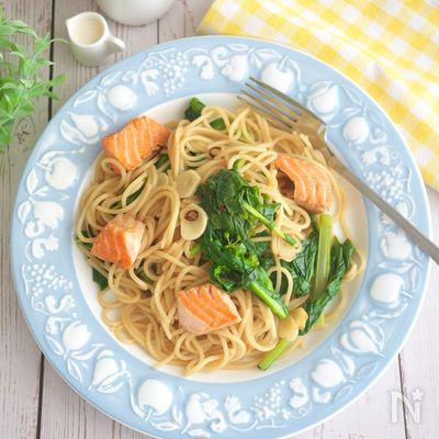 ゆでずに簡単すぎる!?ワンパン菜の花とサーモンのパスタ