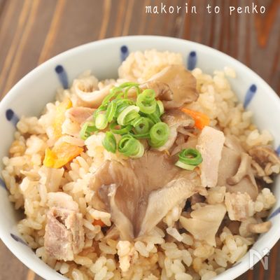 止まらない美味しさ♡豚バラときのこの中華おこわ風炊き込みご飯
