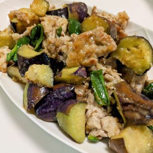つじけんの作ってみた!投稿(【豚なすピーマンの味噌炒め】ご飯泥棒な簡単おかず!!)
