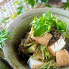 【うま味相乗効果】レンジで簡単＊厚揚げと三つ葉の出汁浸し