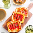 【真っ赤なトマトパイ】おつまみにも最適なサクッとパイ♪