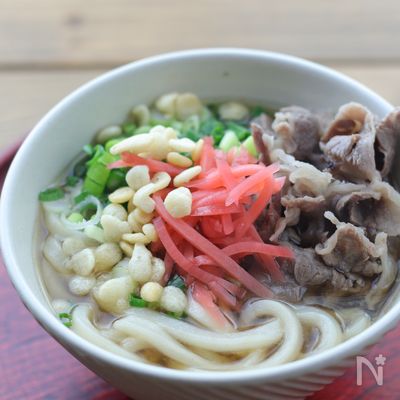お酒の〆に食べる♪関西風肉うどん