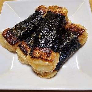 ナムディの作ってみた!投稿(おせちの食材消費メニュー♩切り餅の甘辛磯焼き)