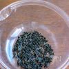 耐熱ボウル1つで完結！わかめともやしのナムル風和えの工程1