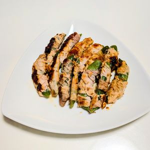 ごんべすの作ってみた!投稿(【スナップえんどうの豚巻きしょうが旨だれ】うどんスープで簡単)