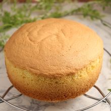 クリスマス簡単スポンジケーキ　材料3つで共だて不要　