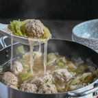 肉団子とキャベツの中華スープ