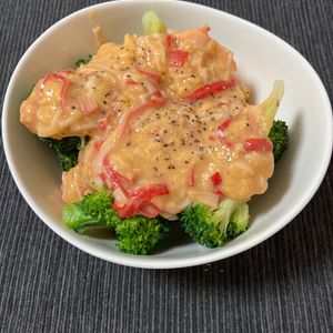 あすかの作ってみた!投稿(1株余裕で食べられる♡ブロッコリーのカニ玉あんかけ)