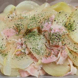 月雪由翔の作ってみた!投稿(［オニオンガーリックバター］玉ねぎが主役！爆食い必至の副菜)